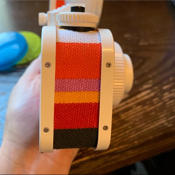 Barely used lomography film camera - Picture 7 of 8